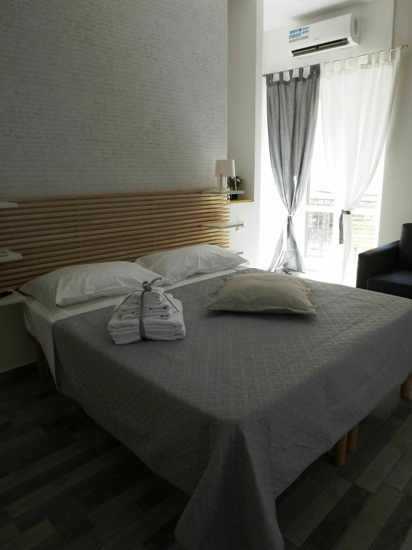 Domus Alma Bed and Breakfast Napels Buitenkant foto