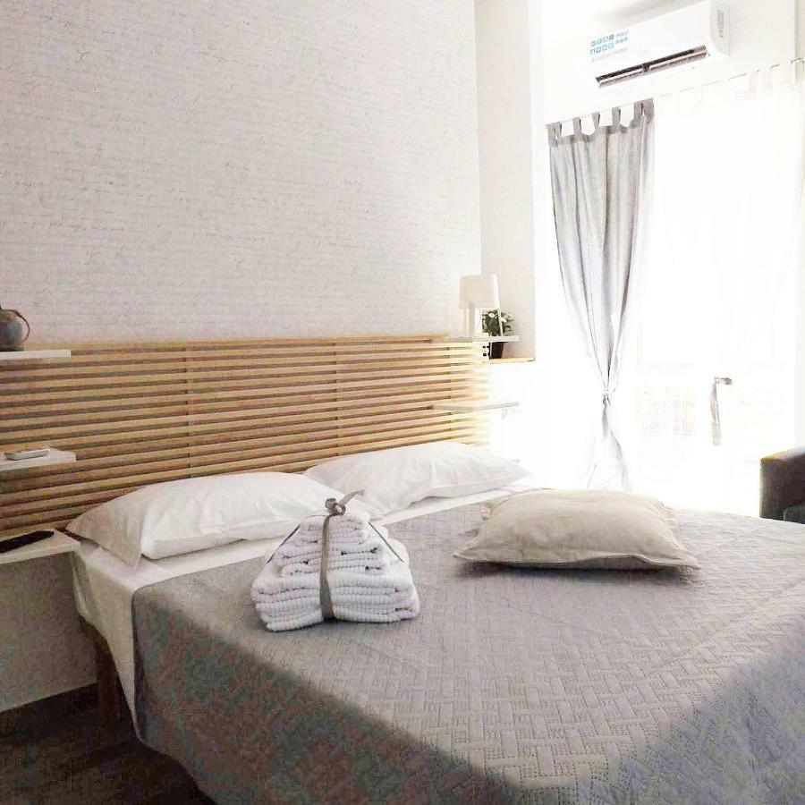 Domus Alma Bed and Breakfast Napels Buitenkant foto