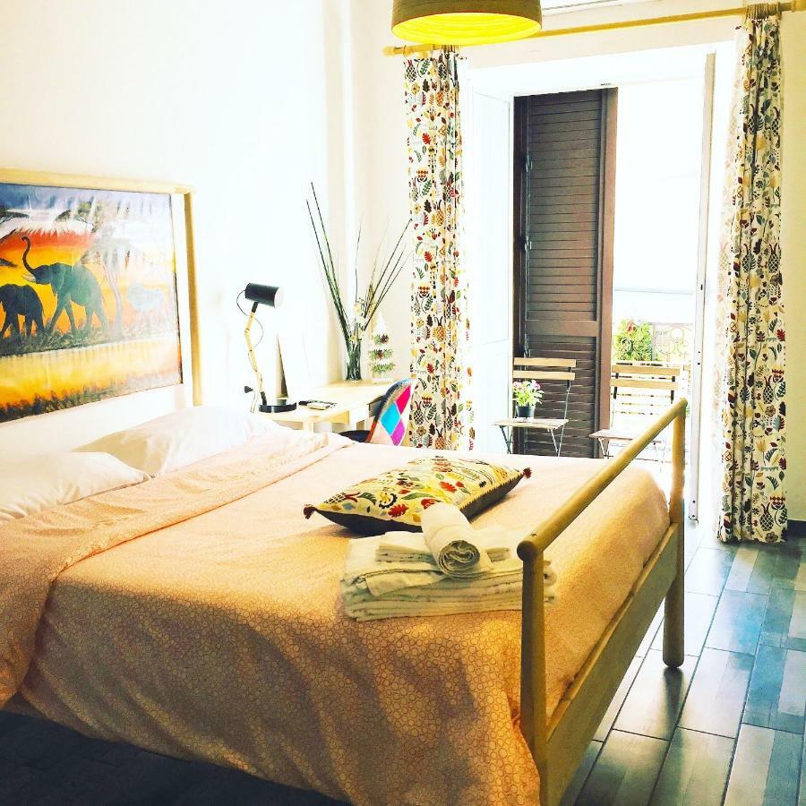 Domus Alma Bed and Breakfast Napels Buitenkant foto