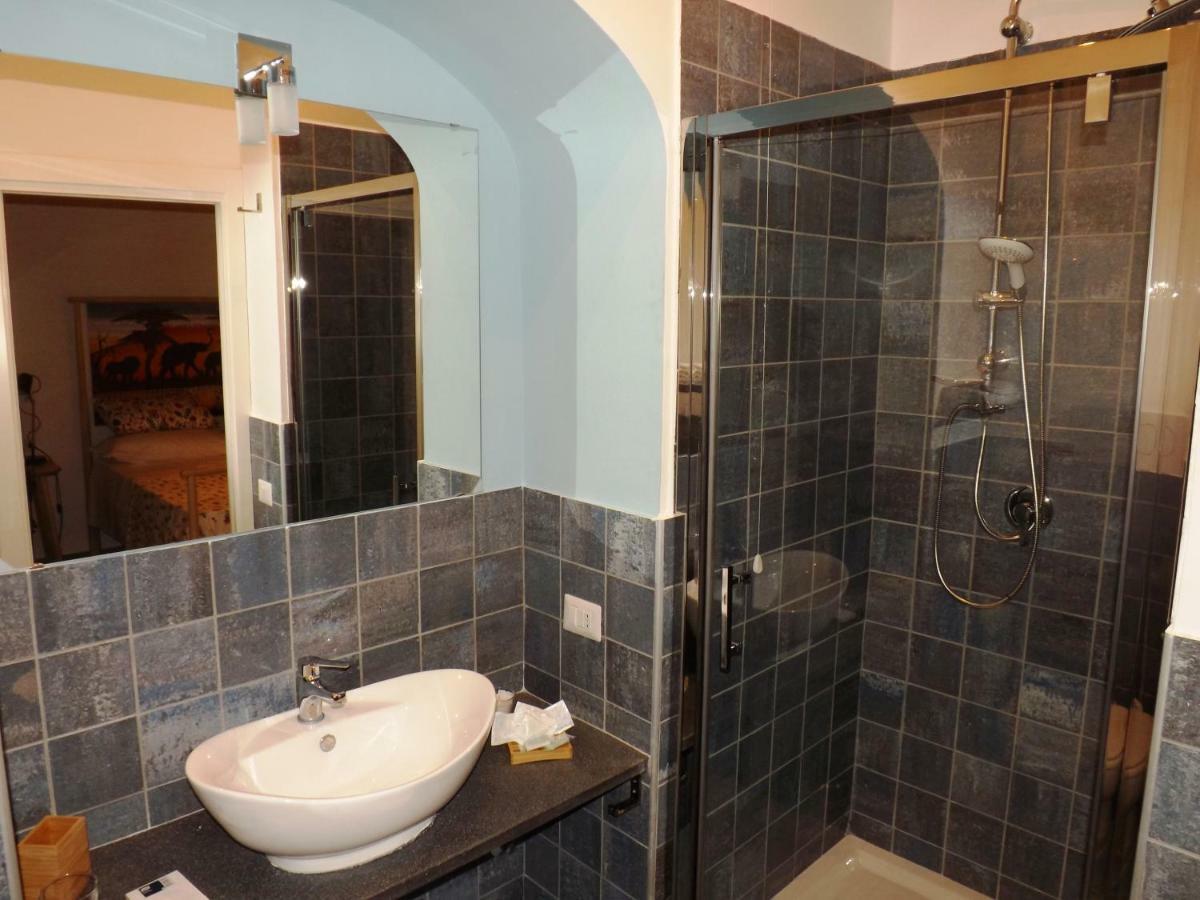 Domus Alma Bed and Breakfast Napels Buitenkant foto